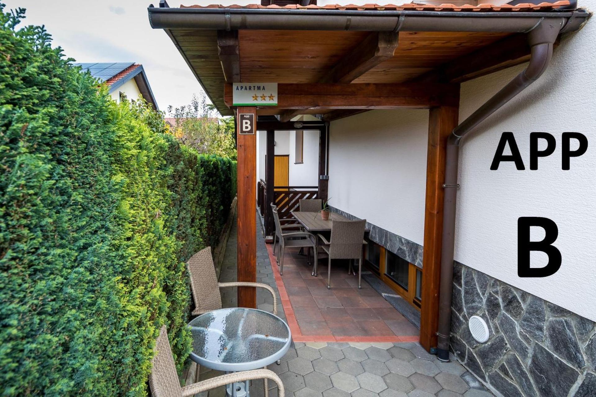 Zimzeleni Apartments Zreče Kültér fotó