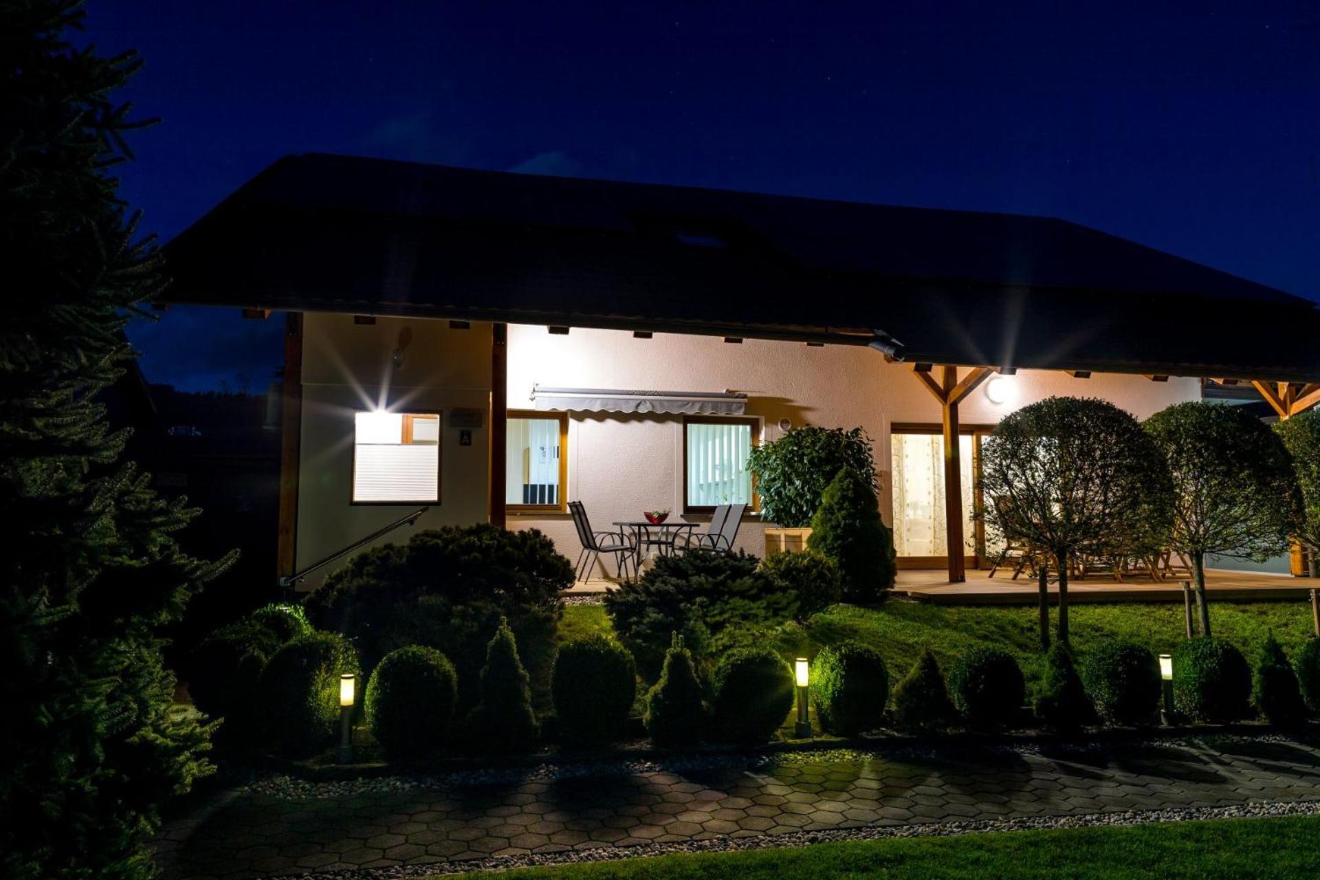Zimzeleni Apartments Zreče Kültér fotó